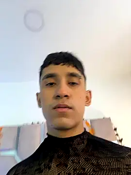 Thayler jones online show from 11.03.25