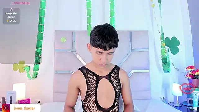 Thayler jones online show from 03.20.26