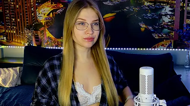 Snapshot of pusyavykusya chatting on 01.30.25 pusyavykusya online show from 01.30.25