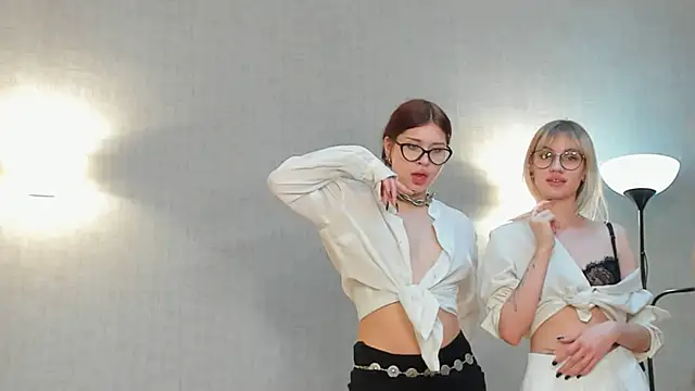 Snapshot of lina_x_x chatting on 03.01.25 lina x x online show from 03.01.25