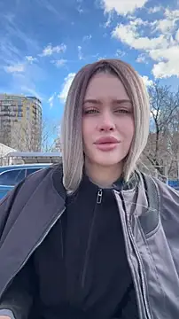 KikiWatson online show from 03.06.26