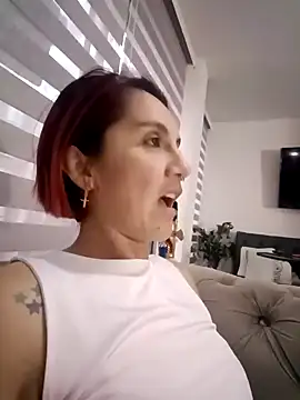 your red rose  online show from 12.26.24