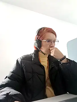 your red rose  online show from 02.12.25