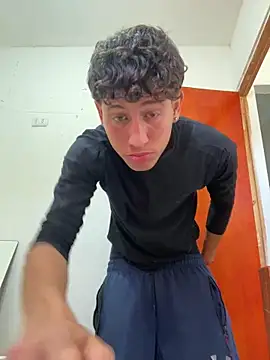 LatinBoysxxx online show from 03.27.26