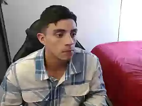 Snapshot of kv___xxx_ chatting on 10.16.25 kv   xxx  online show from 10.16.25