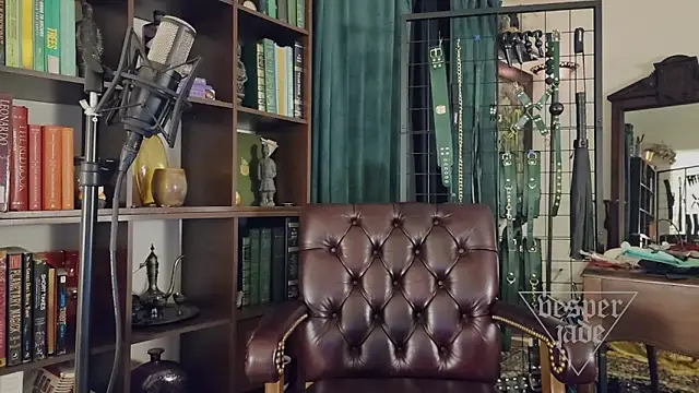 Snapshot of vesperjadex chatting on 09.22.25 vesperjadex online show from 09.22.25