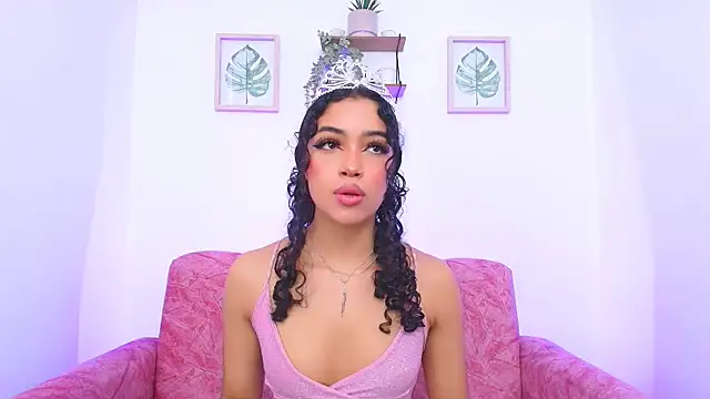 Snapshot of Sara_Jhonson chatting on 02.16.25 Sara Jhonson online show from 02.16.25