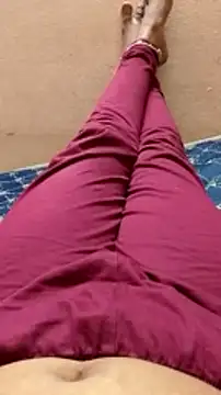 Snapshot of sneha_telugu_girl chatting on 01.22.25 sneha telugu girl online show from 01.22.25