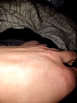 Snapshot of Landryyyyy chatting on 03.23.25 Landryyyyy online show from 03.23.25