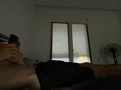 Snapshot of vange453 chatting on 07.29.26 vange453 online show from 07.29.26