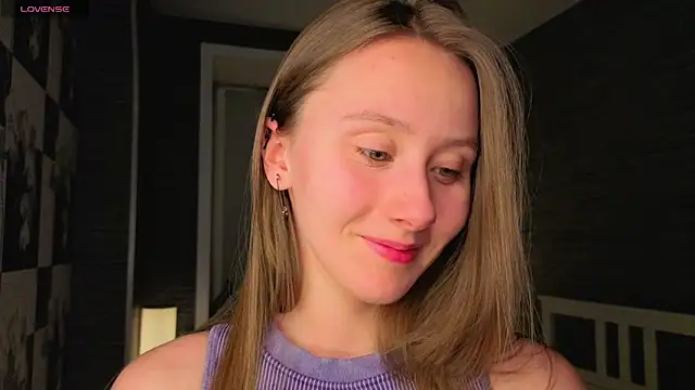 Snapshot of EthalBuffkin chatting on 11.26.25 EthalBuffkin online show from 11.26.25