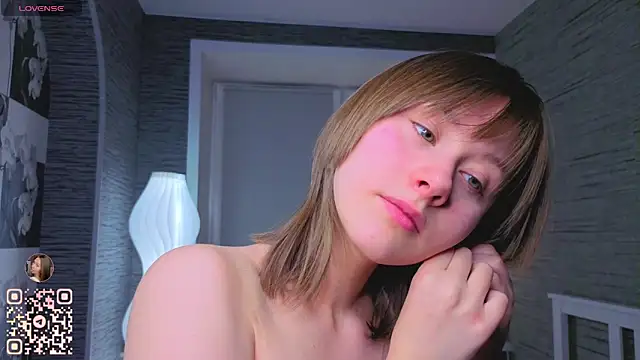 Snapshot of EthalBuffkin chatting on 02.05.26 EthalBuffkin online show from 02.05.26