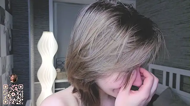 Snapshot of EthalBuffkin chatting on 02.14.26 EthalBuffkin online show from 02.14.26