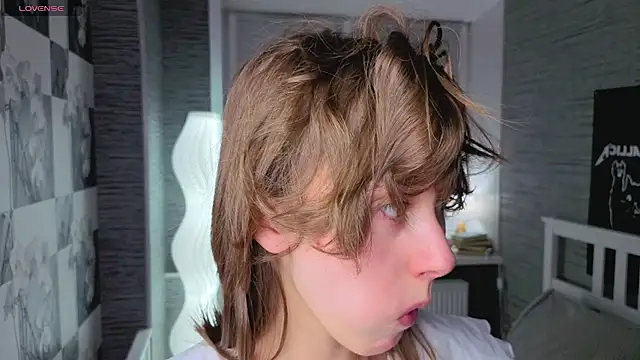 Snapshot of EthalBuffkin chatting on 02.22.26 EthalBuffkin online show from 02.22.26