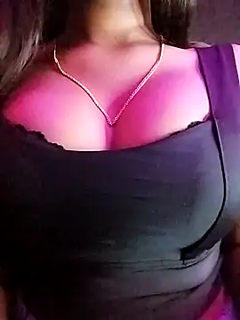 Snapshot of Esha_Babyy chatting on 01.03.25 Esha Babyy online show from 01.03.25