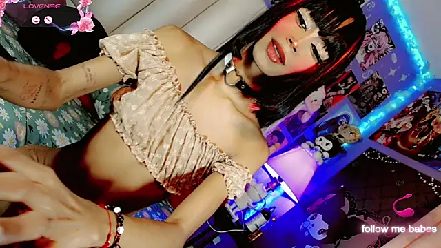 Snapshot of Jadee_Ariell chatting on 10.19.25 Jadee Ariell online show from 10.19.25