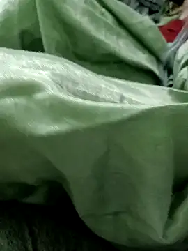 Snapshot of QUEEN-X-CPL chatting on 12.20.24 QUEEN-X-CPL online show from 12.20.24