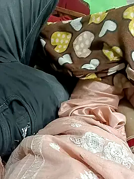 Snapshot of QUEEN-X-CPL chatting on 12.30.24 QUEEN-X-CPL online show from 12.30.24