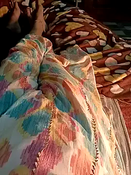 Snapshot of QUEEN-X-CPL chatting on 01.13.25 QUEEN-X-CPL online show from 01.13.25