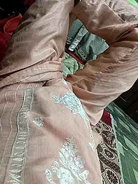 Snapshot of QUEEN-X-CPL chatting on 02.26.25 QUEEN-X-CPL online show from 02.26.25