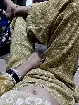 Snapshot of QUEEN-X-CPL chatting on 09.21.25 QUEEN-X-CPL online show from 09.21.25