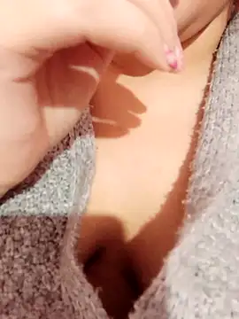 Hotoufia38 online show from 12.20.24