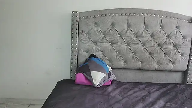 Snapshot of Nesuko_kamado_ chatting on 11.02.25 Nesuko kamado online show from 11.02.25