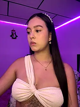 kanne mia online show from 10.15.25