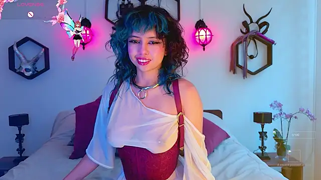 Sweet Chaos online show from 11.11.25