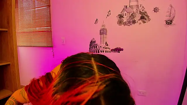 Snapshot of LissaOwen1 chatting on 03.03.25 LissaOwen1 online show from 03.03.25