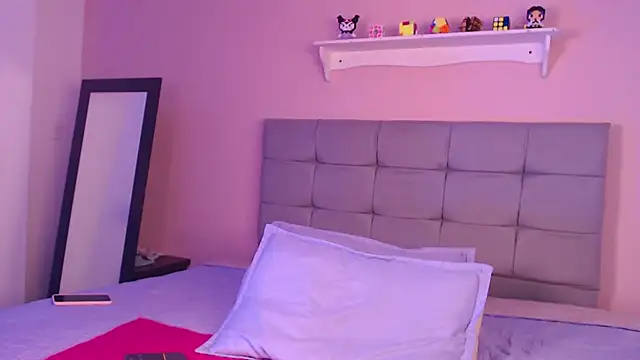 julz 03 online show from 02.08.26