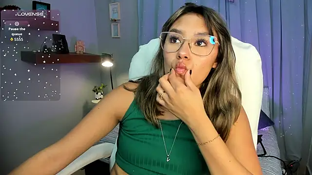  Sophie  miller online show from 05.25.26