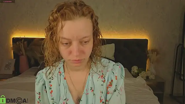 Michelle Blond online show from 04.01.26