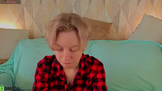 Michelle Blond online show from 07.16.26