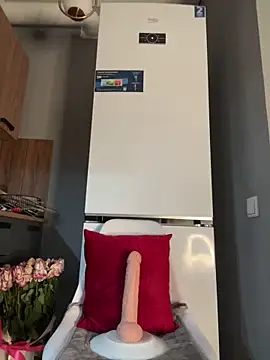 Miss chiks online show from 01.05.25