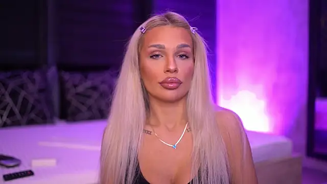 Candy Ivy online show from 09.29.25