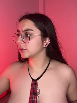 Cassie-millers online show from 02.12.25