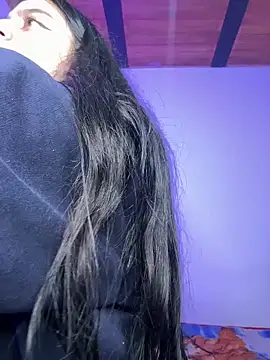 Cassie-millers online show from 03.12.25