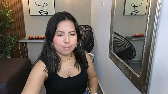 Sharlotte Milk online show from 11.06.25