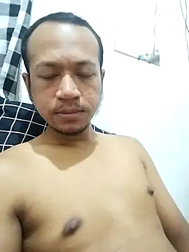 dark boy28 online show from 11.07.25