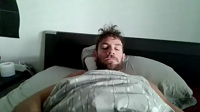 alpha-hunk online show from 10.04.25