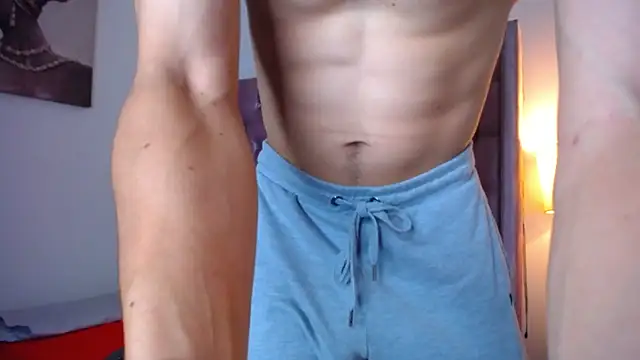 Snapshot of Sr_Magnus_ chatting on 10.22.25 Sr Magnus online show from 10.22.25