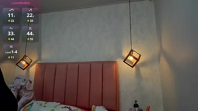 MAYROBERTSS online show from 01.14.25