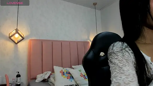 MAYROBERTSS online show from 01.16.25