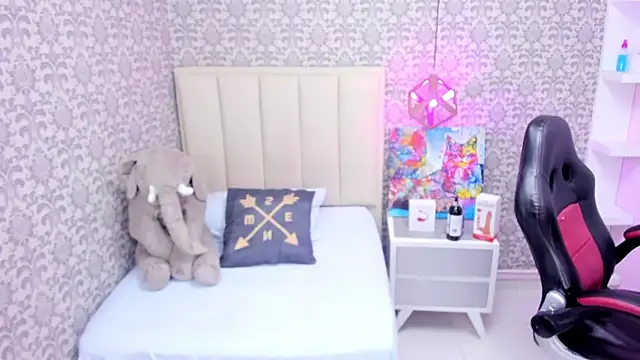 MAYROBERTSS online show from 02.27.25