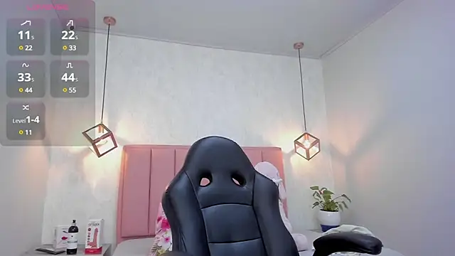 MAYROBERTSS online show from 03.11.25