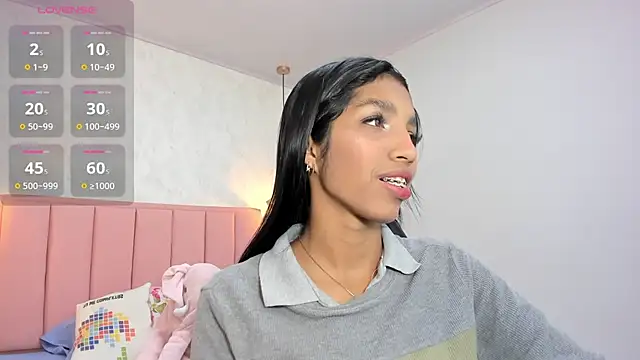 MAYROBERTSS online show from 03.14.25