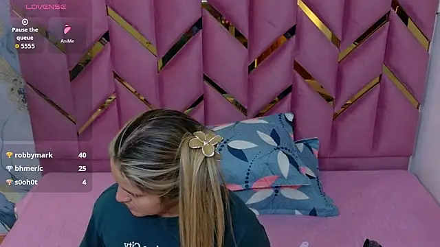 collegepawglovedaddy online show from 03.18.26