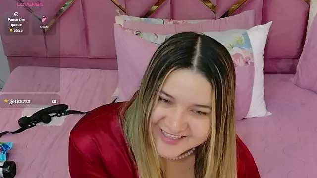collegepawglovedaddy online show from 05.20.26