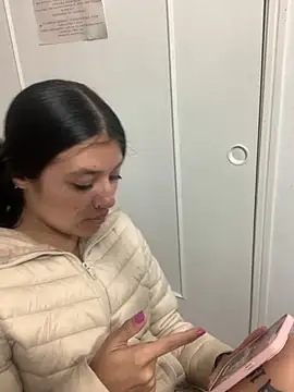 Kyna euphoria online show from 12.31.24